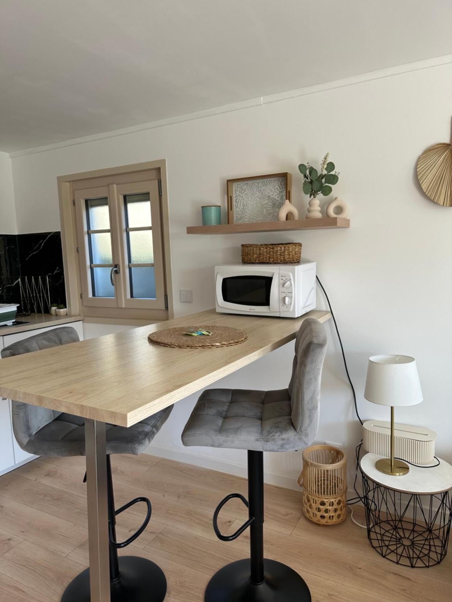 Au Calme Avec Terrasse Apartment *